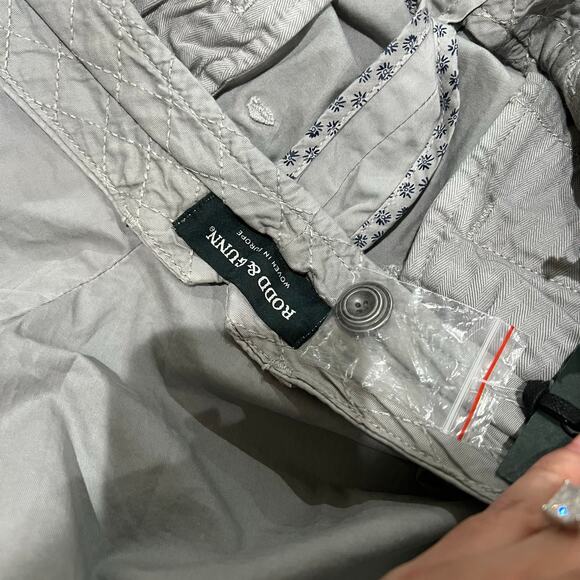 Rodd & Gunn Grey Stone Men's Shorts Size 40 - Picture 5 of 9